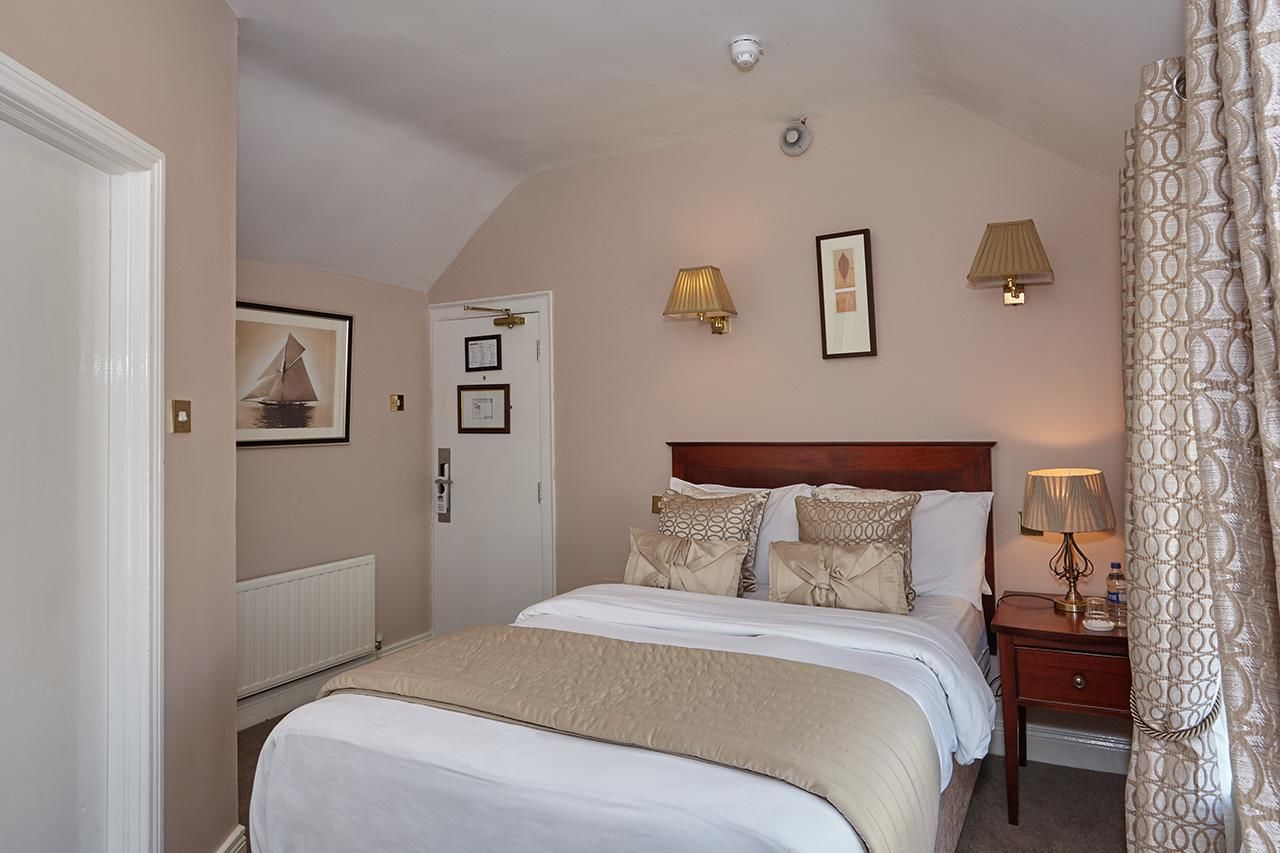 Отель Uppercross House Hotel Дублин-30