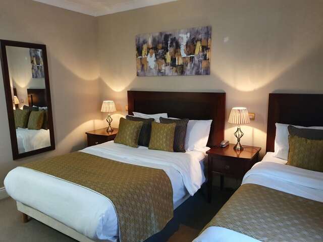 Отель Uppercross House Hotel Дублин-11